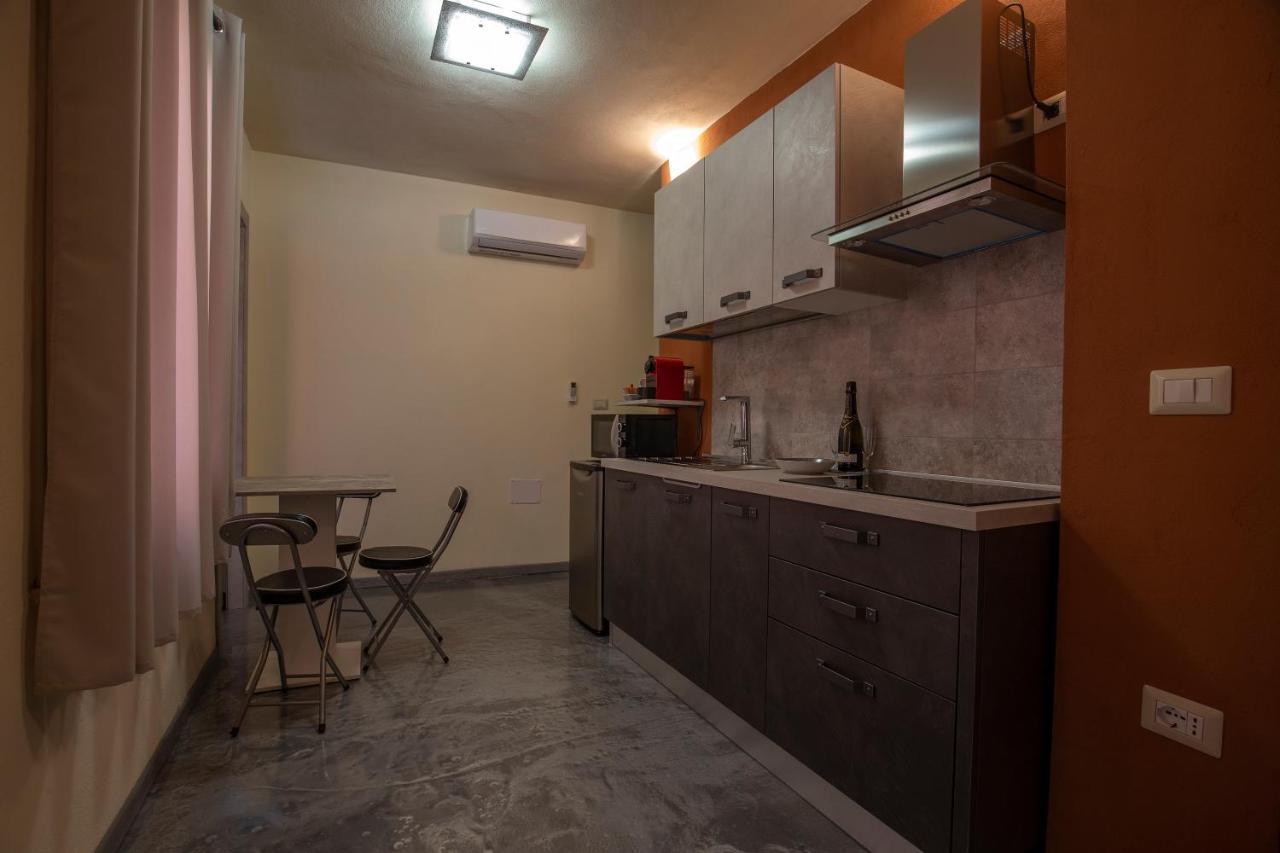 Via Cavour 19, Appartamento Del Conte Iglesias Exterior foto